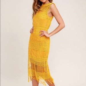 Moon River Cultivator Lace Midi Dress